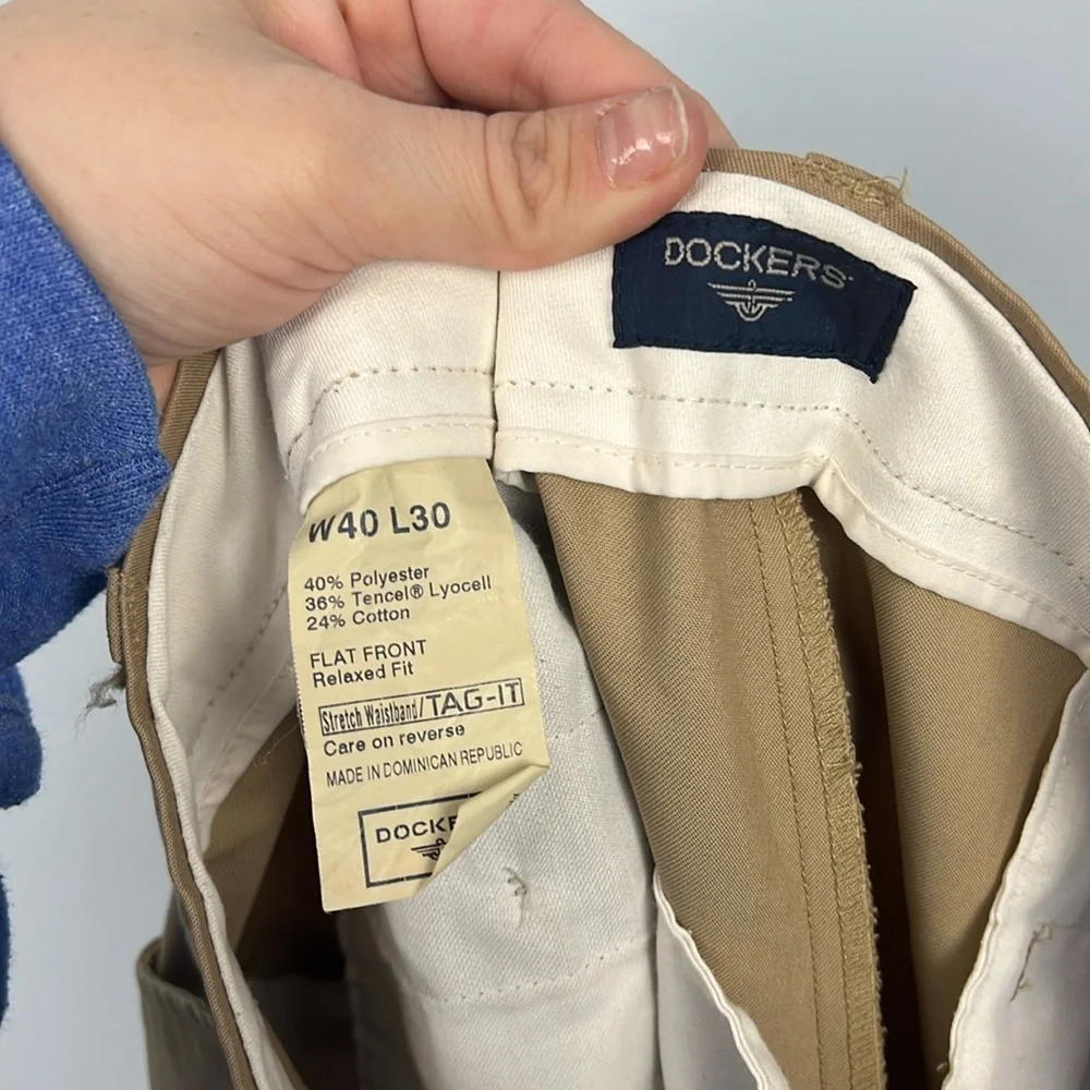 Dockers stain defender individual fit waistband 40x30 flat front relaxed fit